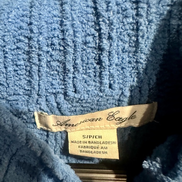 American Eagle - Picture 4 of 5